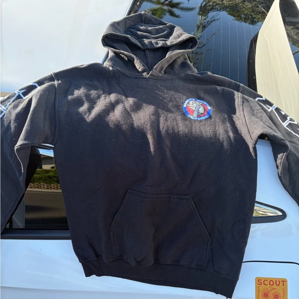 Mammoth Classic Black Hoodie - Picture 3 of 5